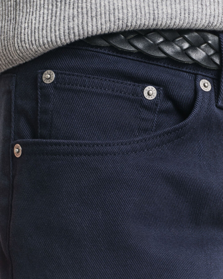 calça jeans slim fit em sarja macia - azul noite