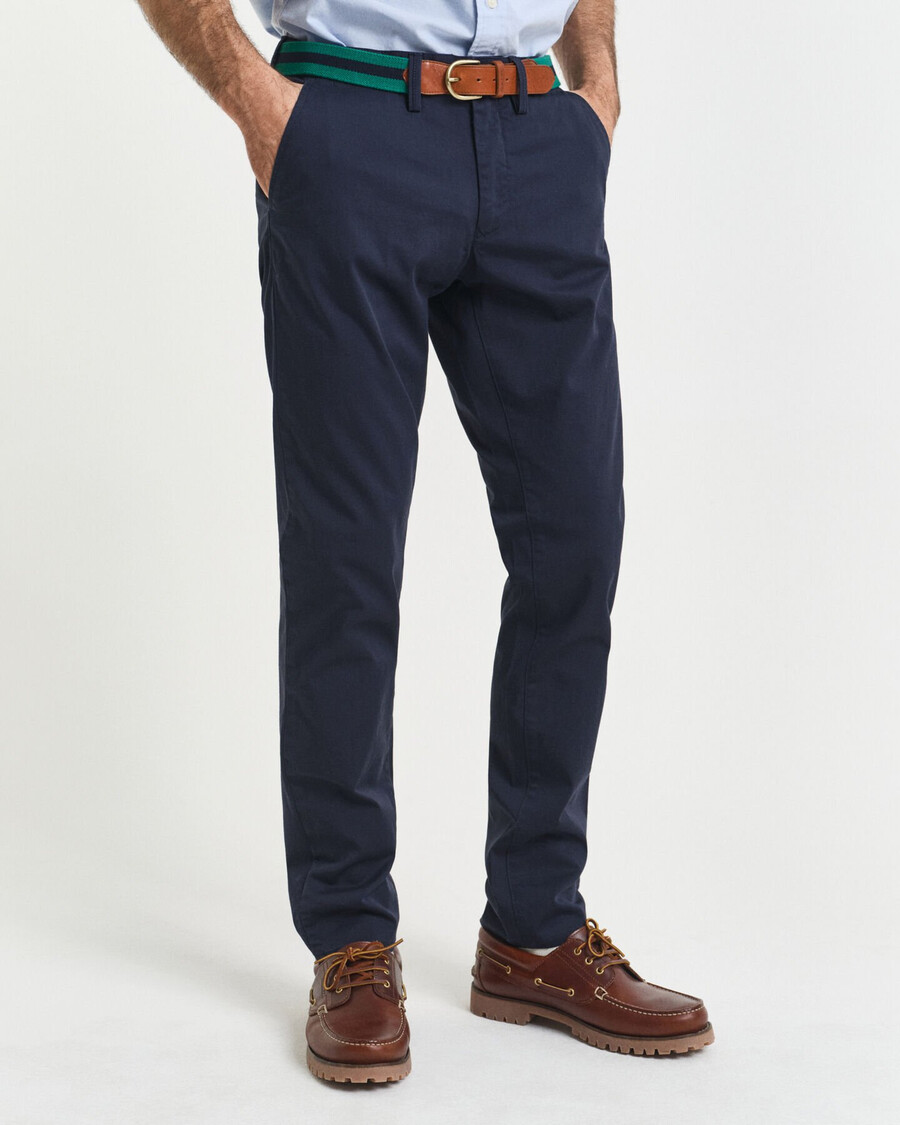 calça chino slim fit em sarja - azul marinho