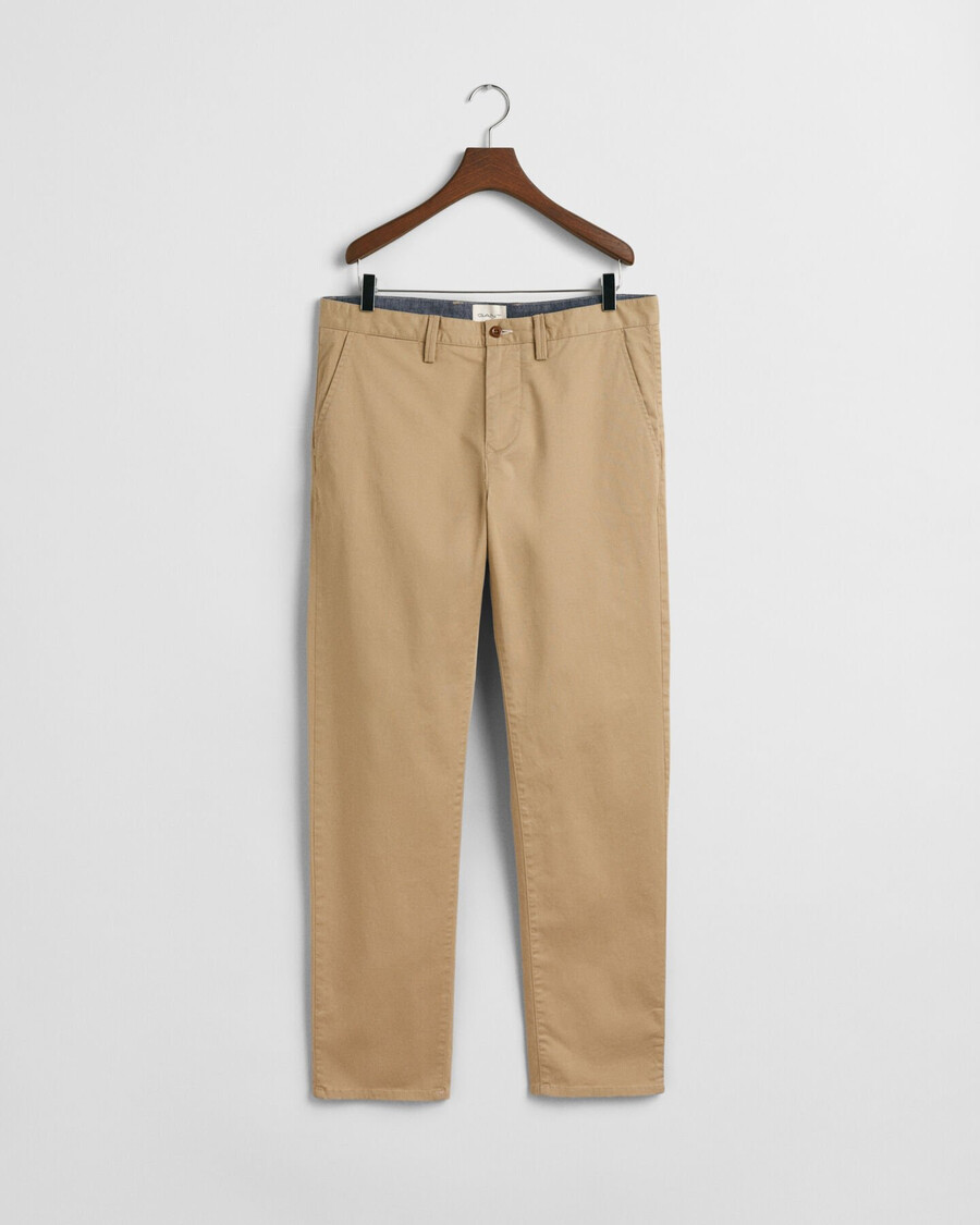 calça chino de sarja de corte regular - cáqui escuro