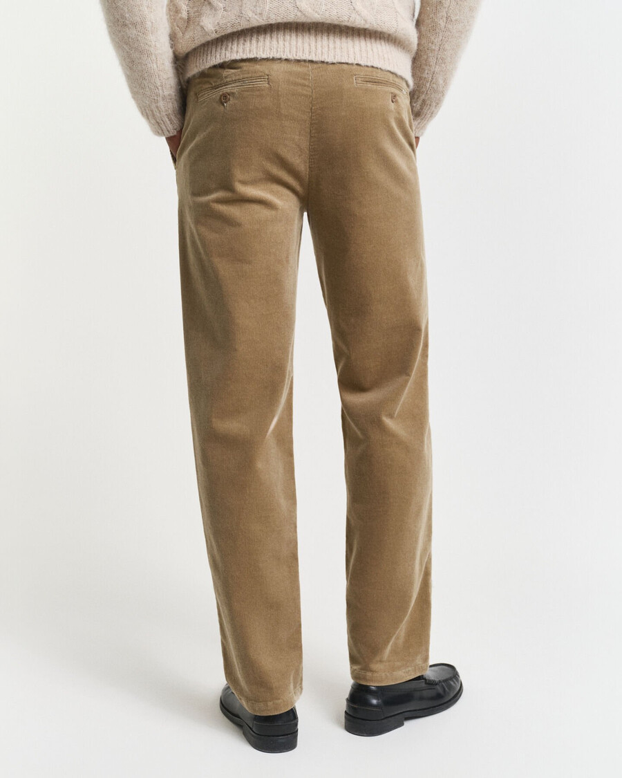 calça chino de veludo cotelê com corte regular - taupe claro