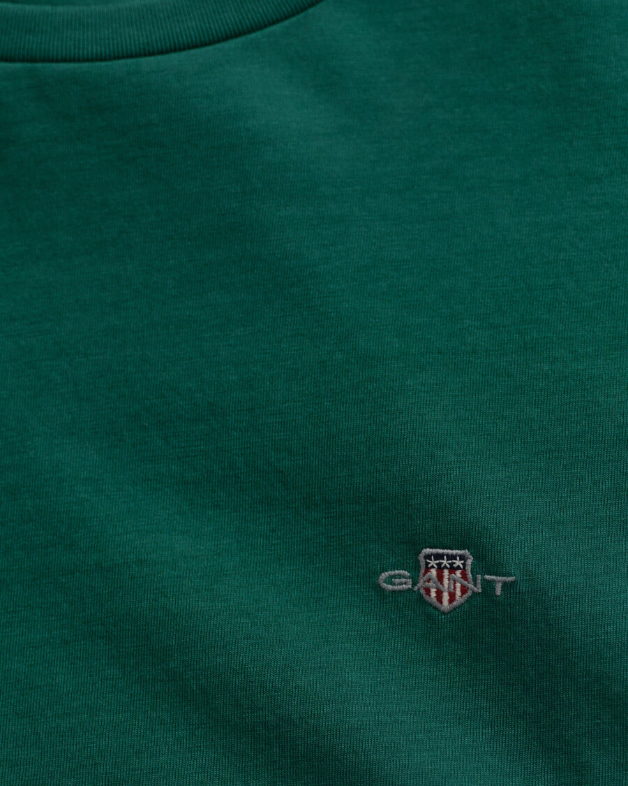 camiseta shield de corte regular - verde floresta escuro