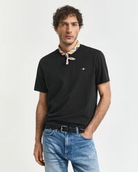 camiseta shield de corte regular - preta