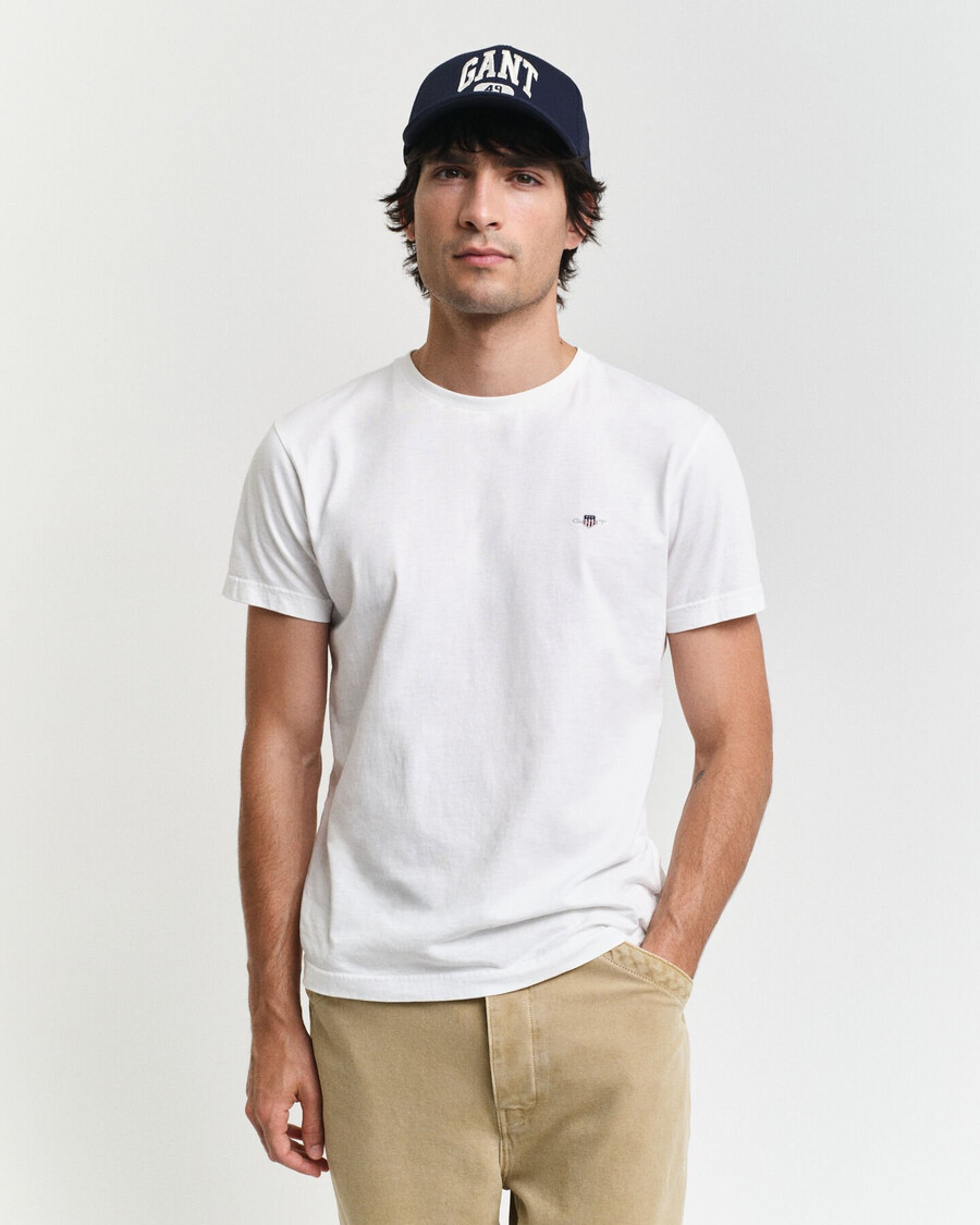 camiseta slim fit shield - branca