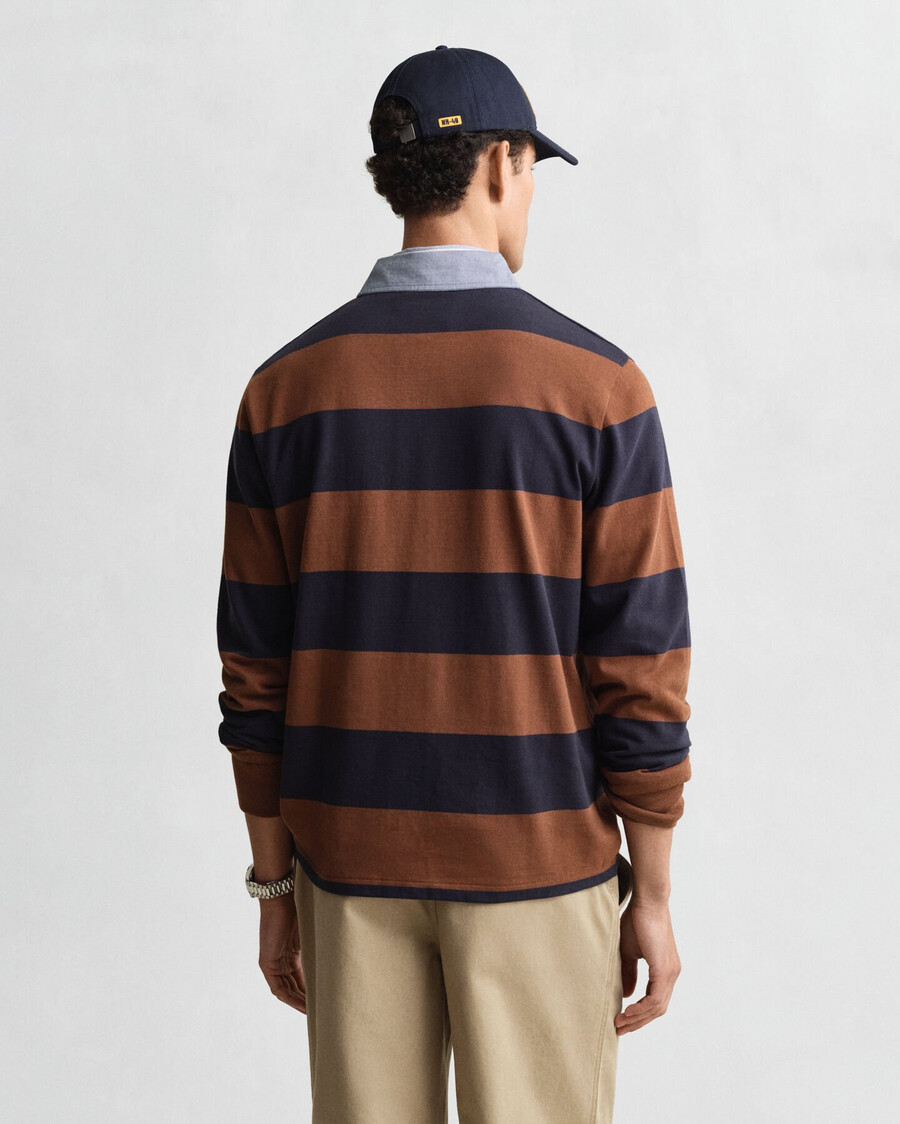 casaco rugger pesado listrado com gola chambray - marrom mogno