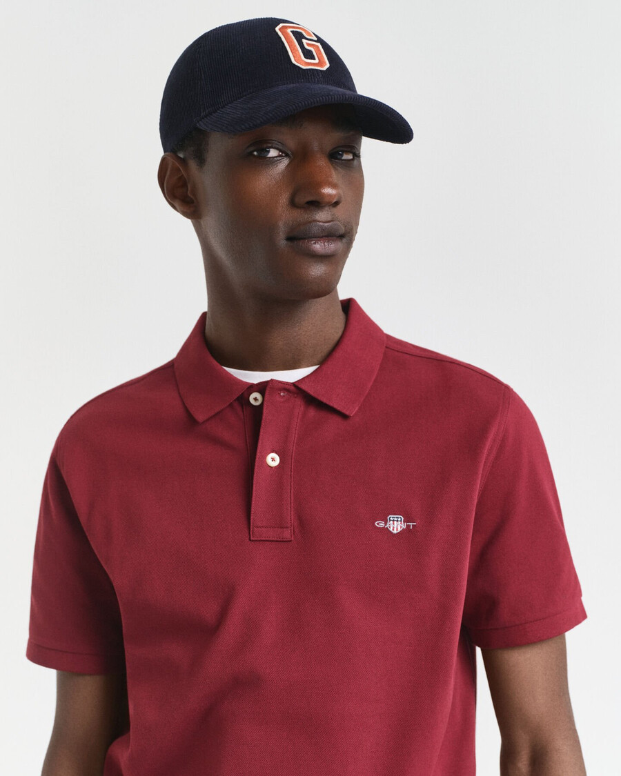 camisa polo shield piqué de corte regular - vermelho encorpado