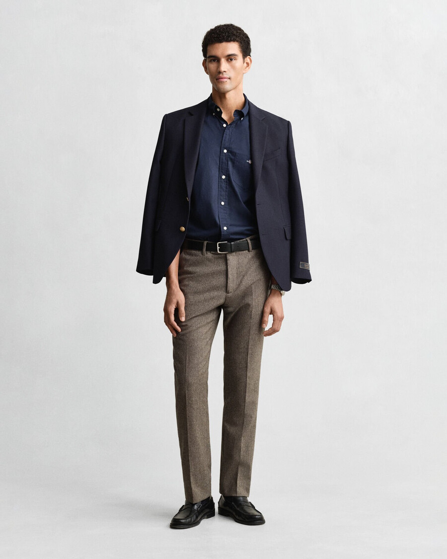 camisa clássica de popeline com corte regular - azul marinho