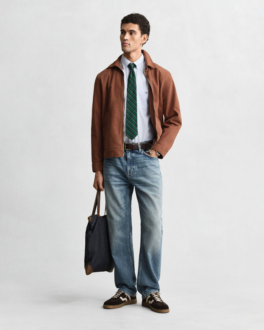 camisa clássica de popeline com modelagem regular - azul claro
