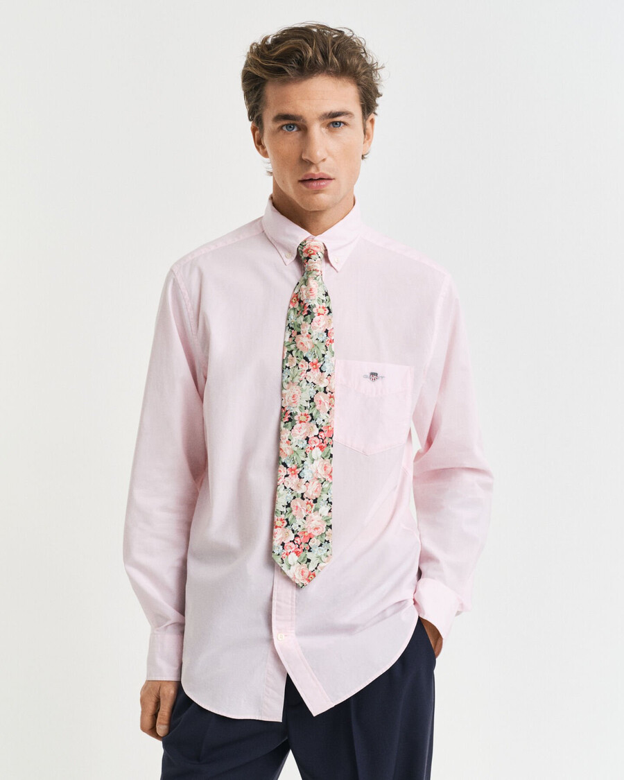 camisa clássica de popeline com modelagem regular - rosa claro