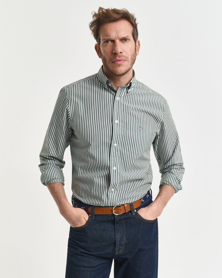 camisa clássica listrada de popeline com modelagem regular - verde floresta