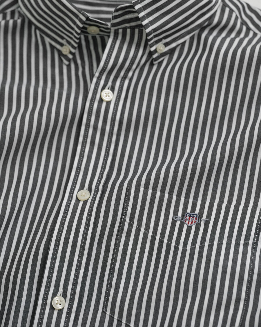 camisa clássica listrada de popeline com modelagem regular - preta