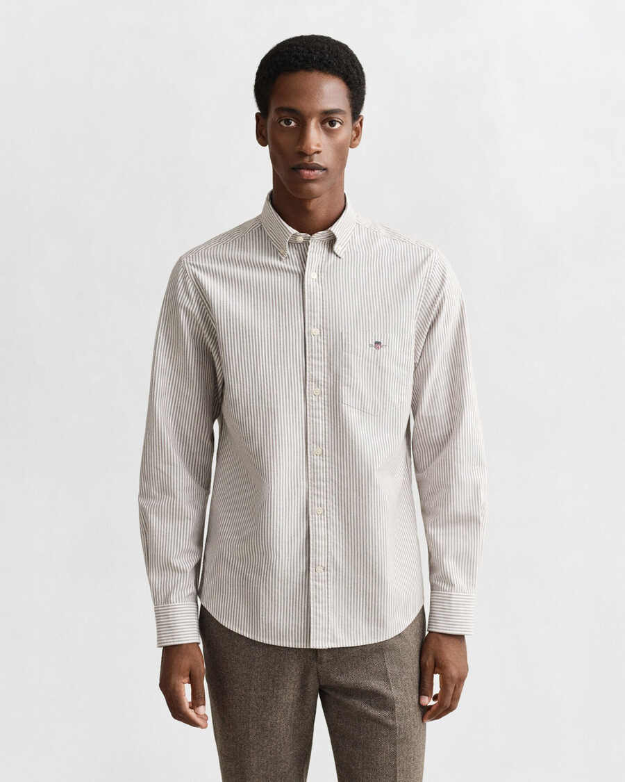 camisa oxford clássica com risca bancária e corte regular - marrom mogno