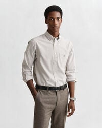 camisa oxford clássica com risca bancária e corte regular - marrom mogno