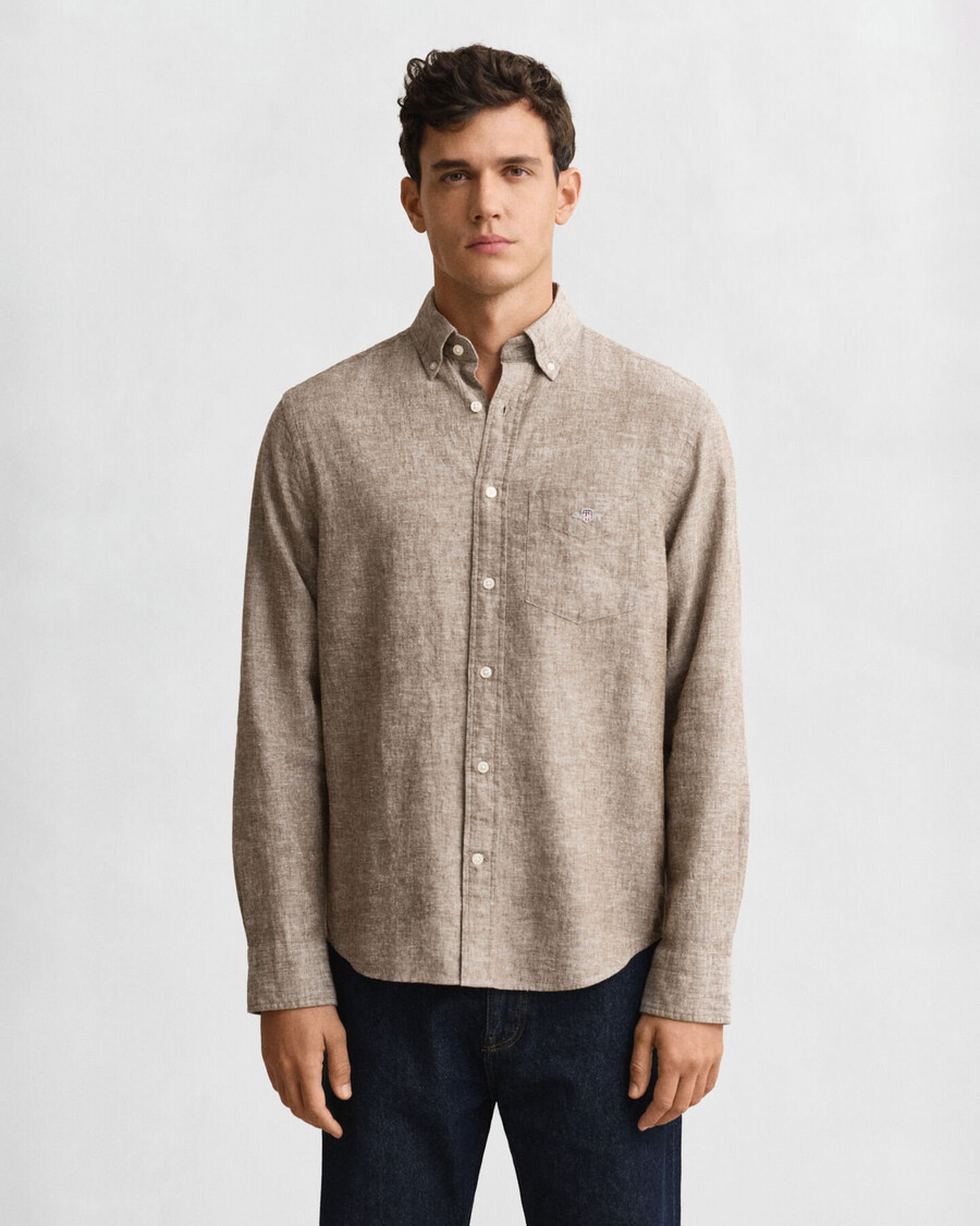 camisa de algodão e linho de corte regular - marrom mogno