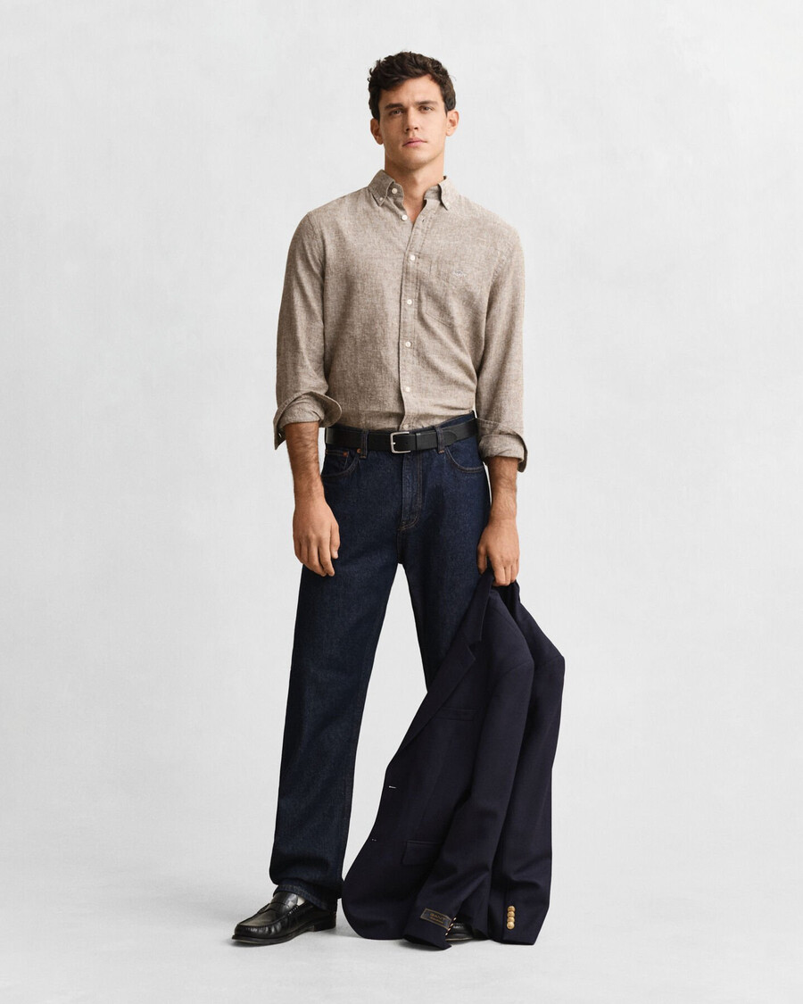 camisa de algodão e linho de corte regular - marrom mogno