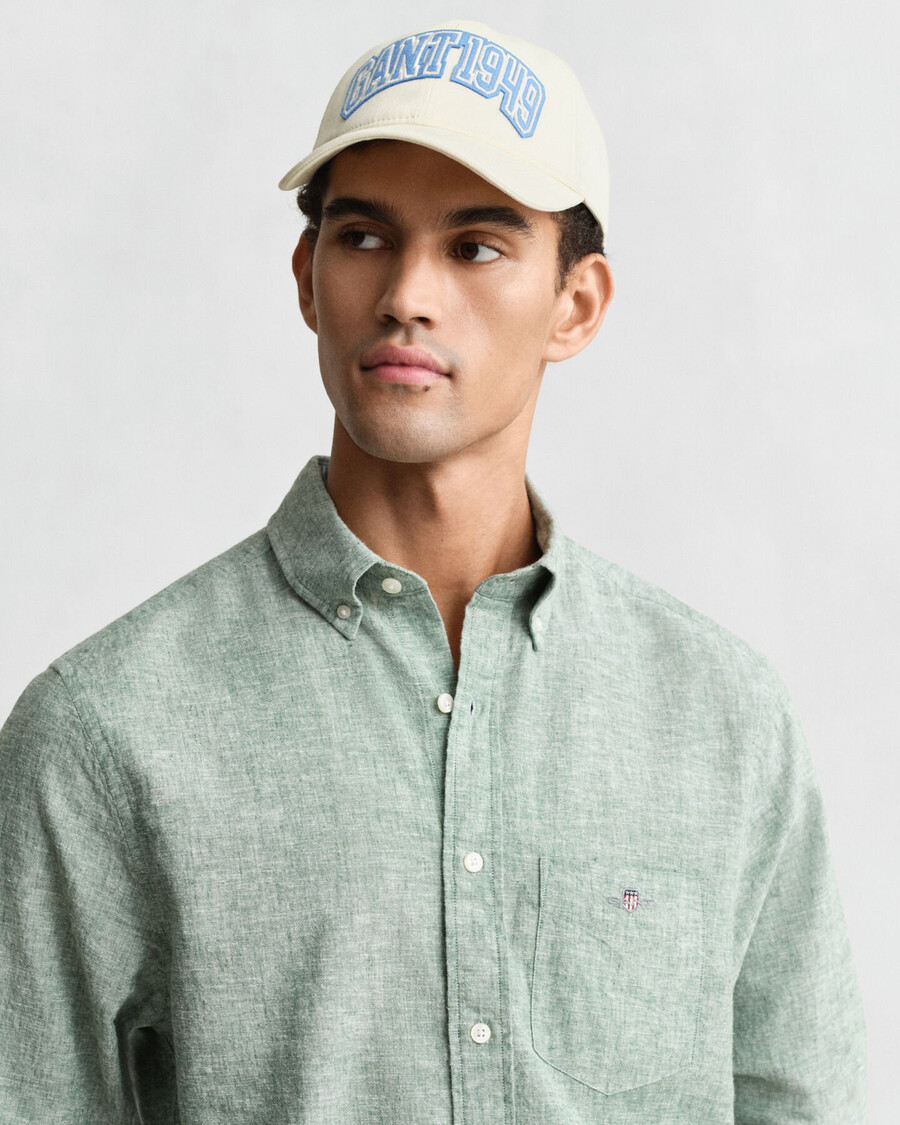 camisa de algodão e linho de corte regular - verde woody