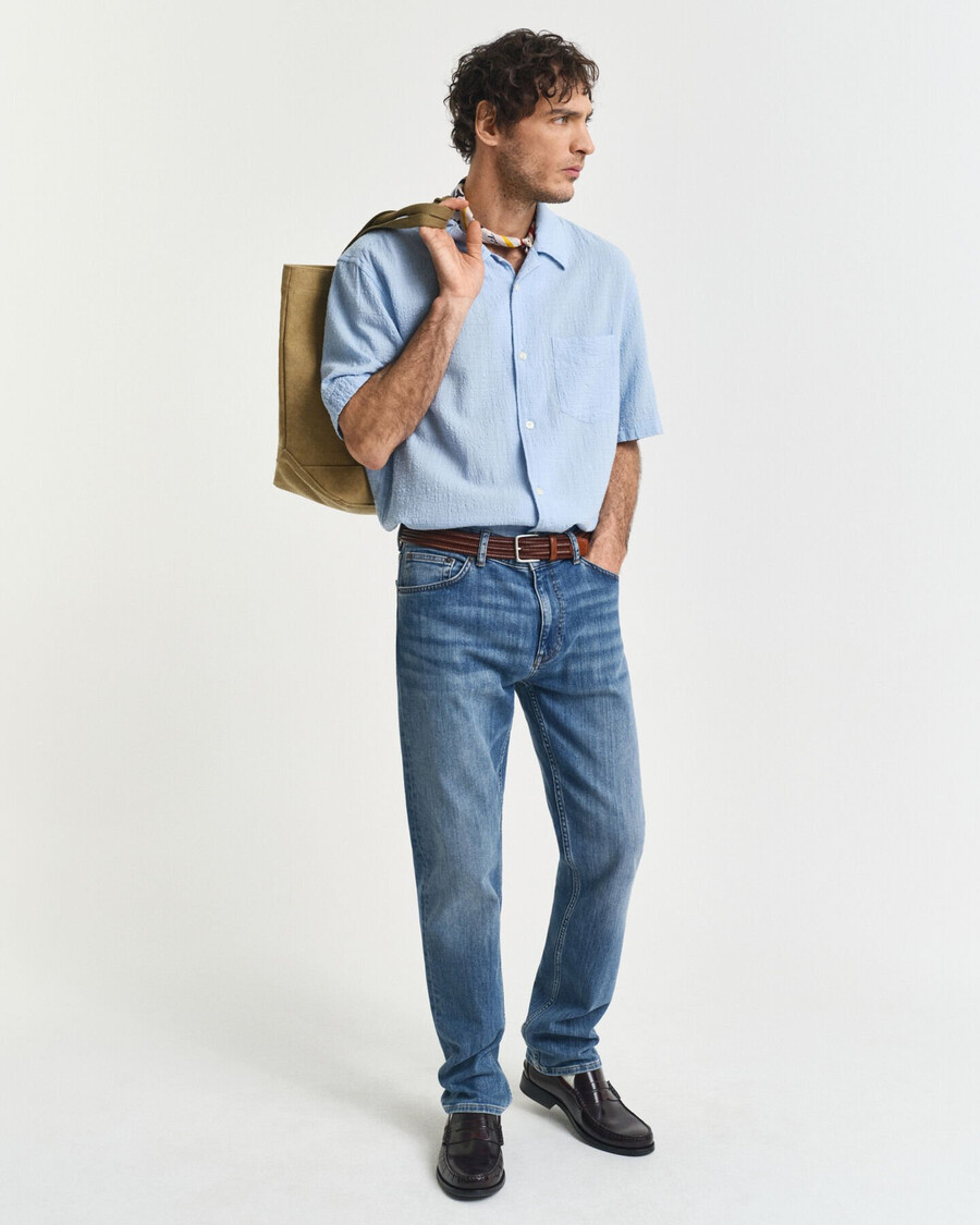 camisa de manga curta texturizada com modelagem relaxada - azul capri