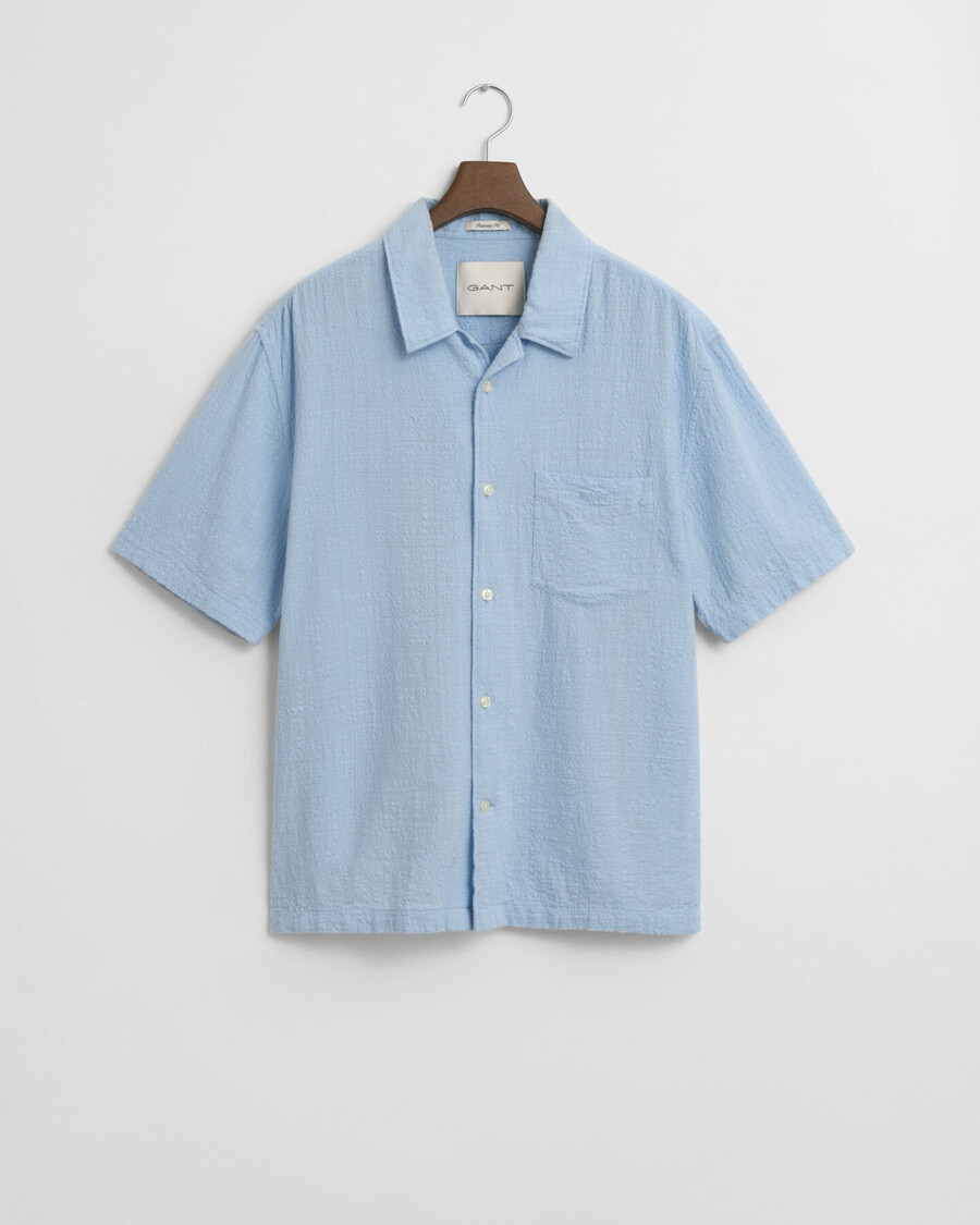 camisa de manga curta texturizada com modelagem relaxada - azul capri