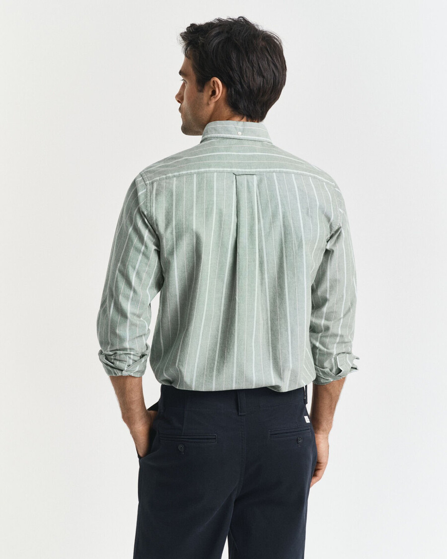 camisa oxford clássica listrada de corte regular - verde floresta