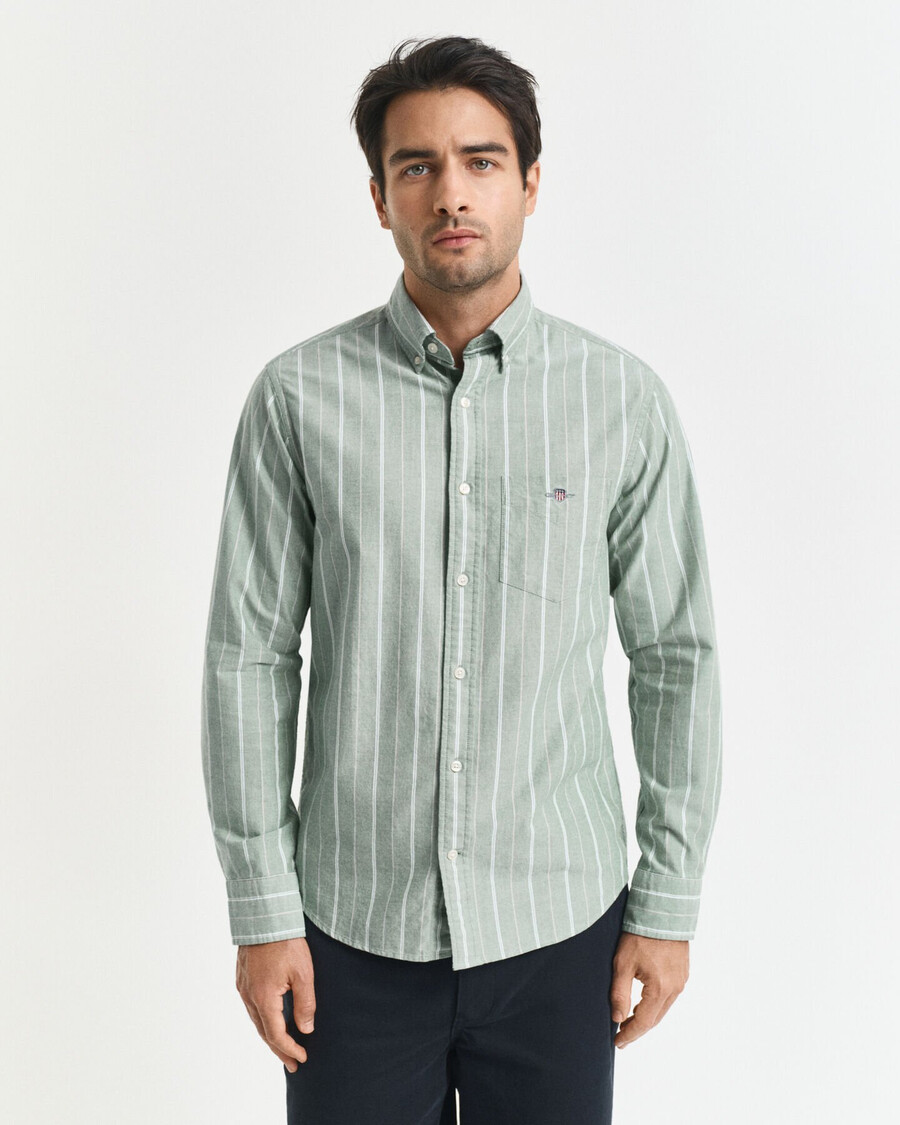 camisa oxford clássica listrada de corte regular - verde floresta