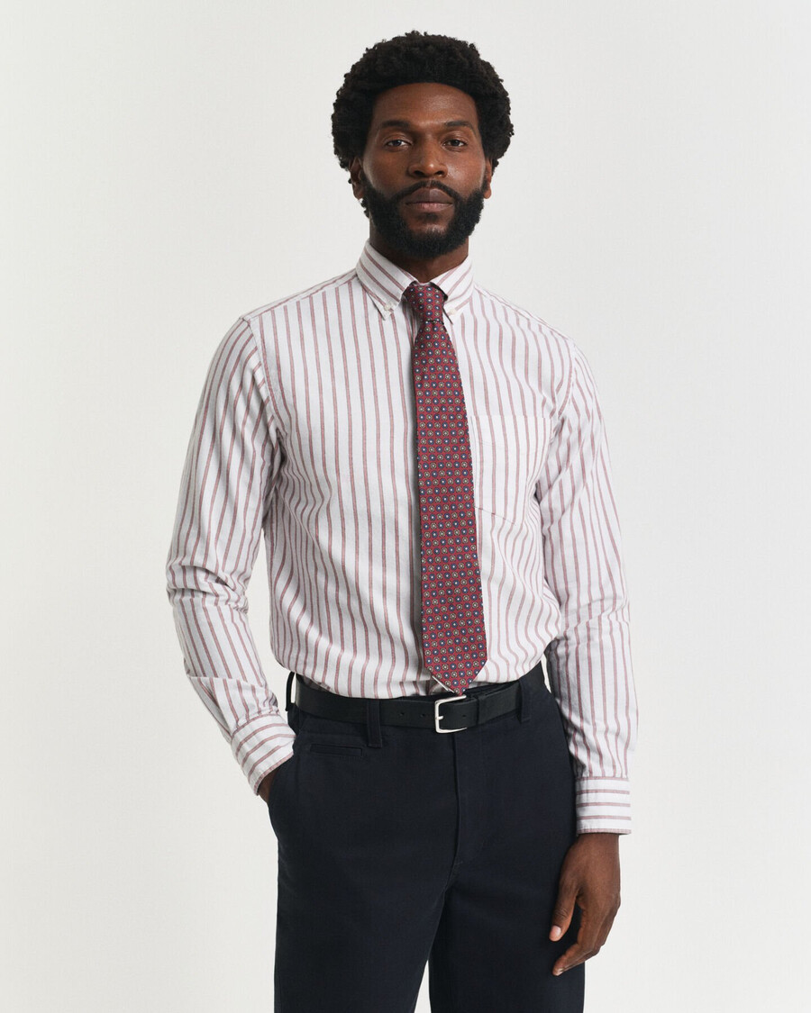 camisa oxford listrada de corte regular - cor casca de ovo