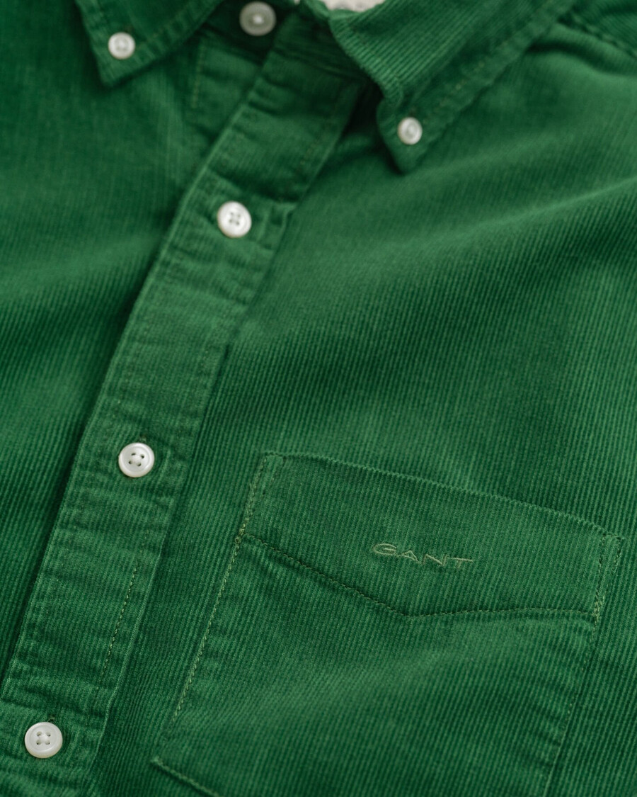 camisa de veludo cotelê de corte regular - verde grama