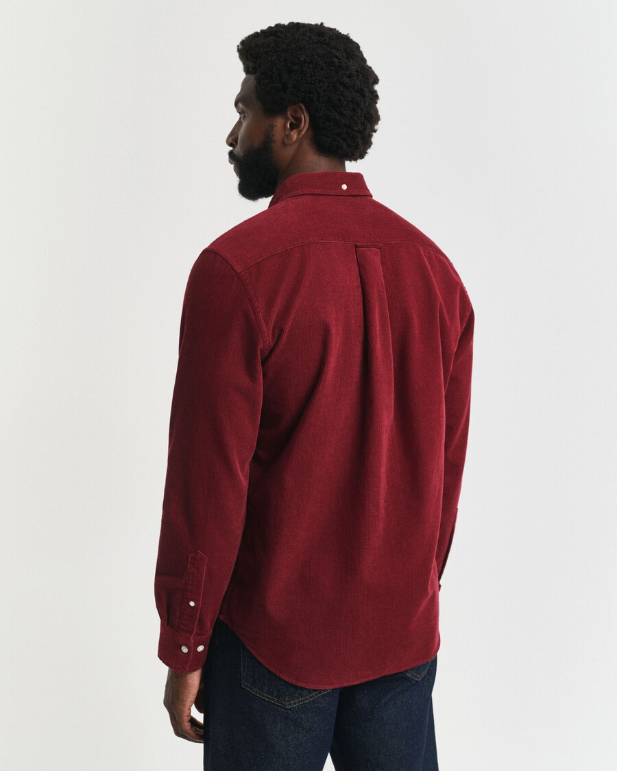camisa de veludo cotelê de algodão com modelagem regular - vermelho encorpado