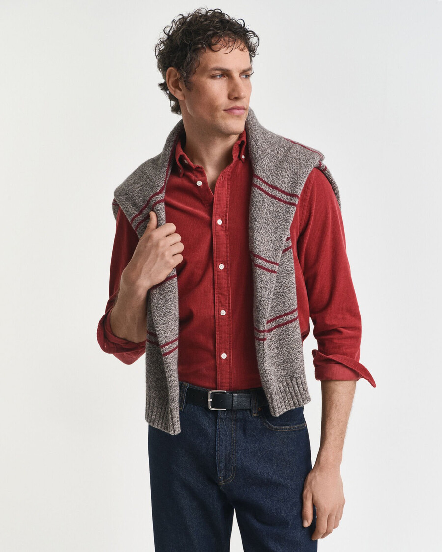 camisa de veludo cotelê de algodão com corte regular - cor ferrugem moderna