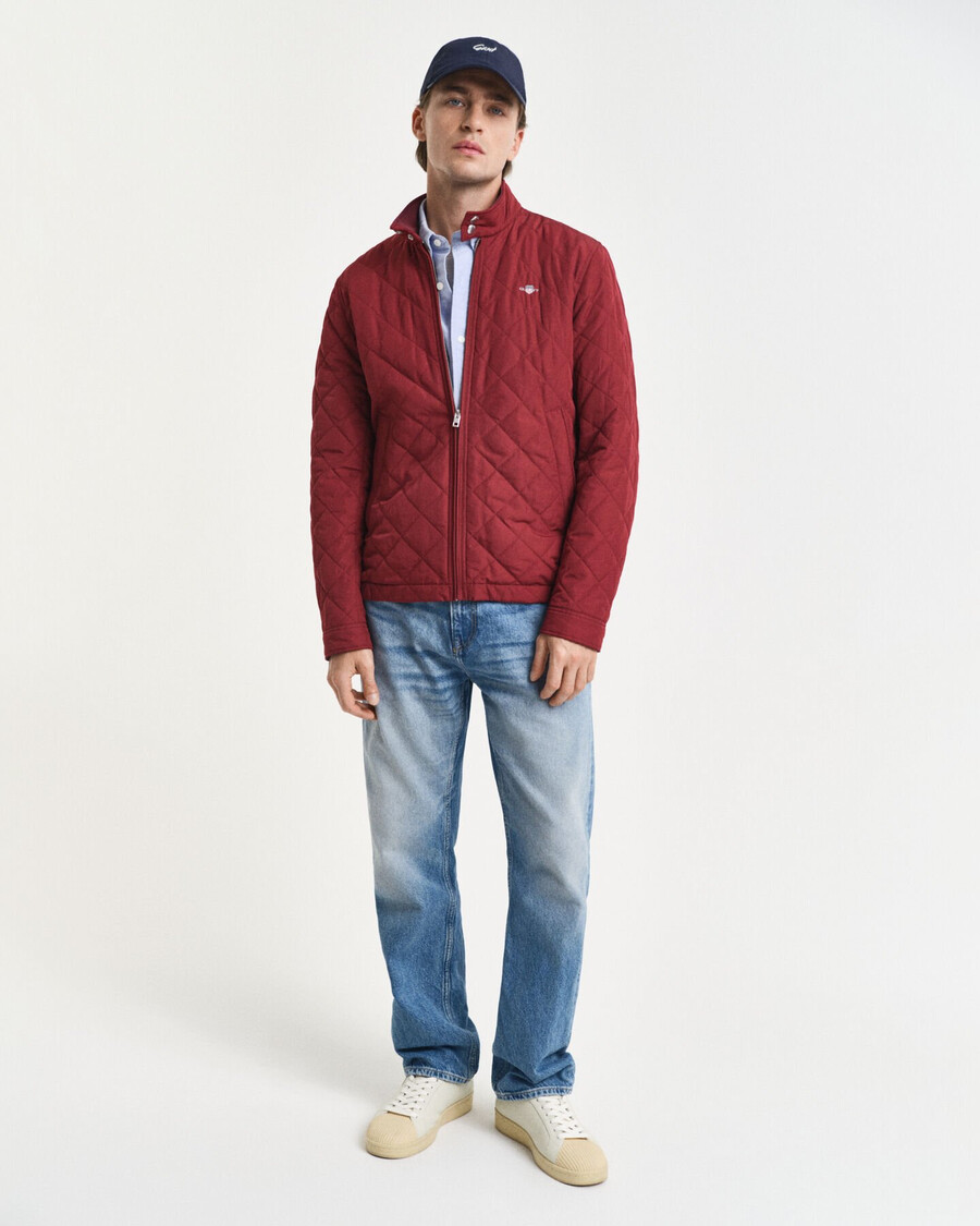 casaco corta-vento acolchoado - vermelho volumoso