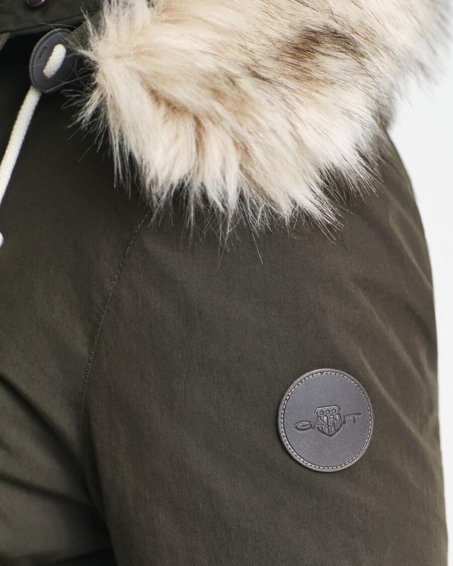 parka acolchoada - verde musgo escuro