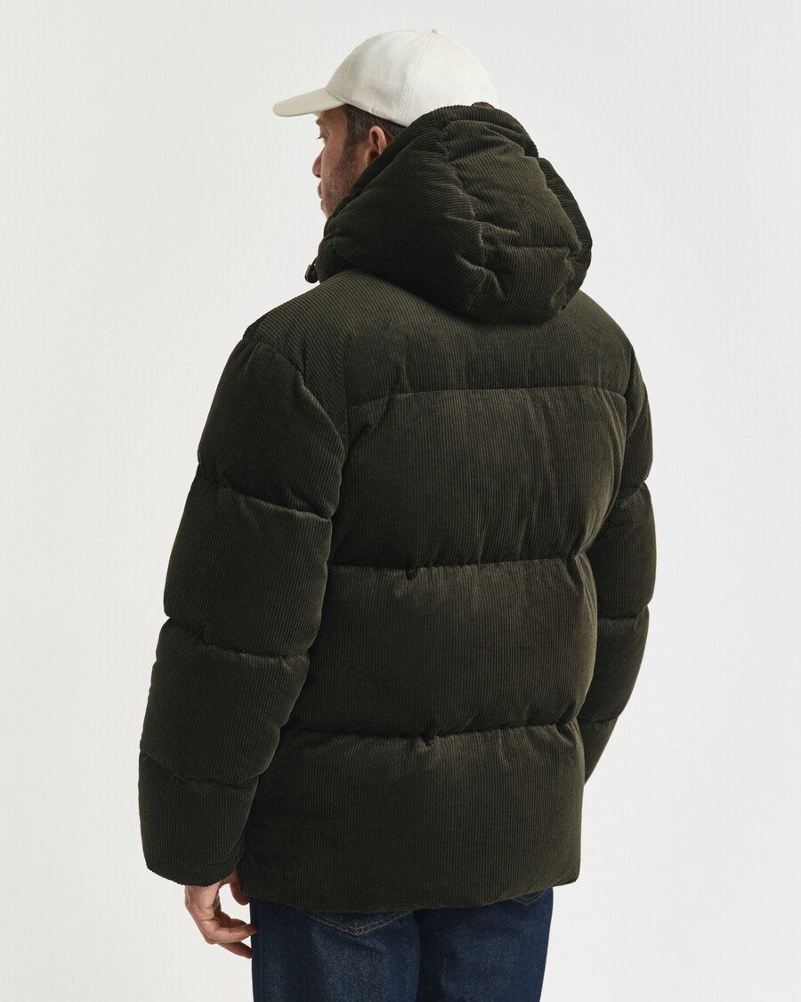jaqueta puffer de veludo cotelê - verde musgo escuro