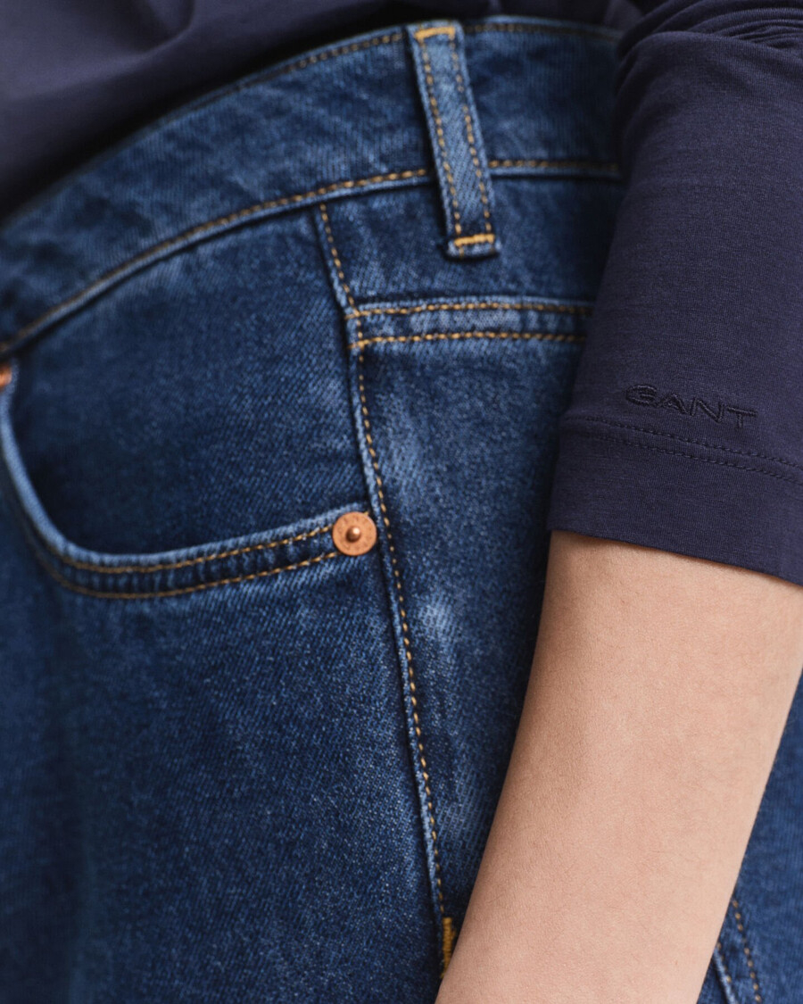 blusa de gola alta leve em algodão - azul noite