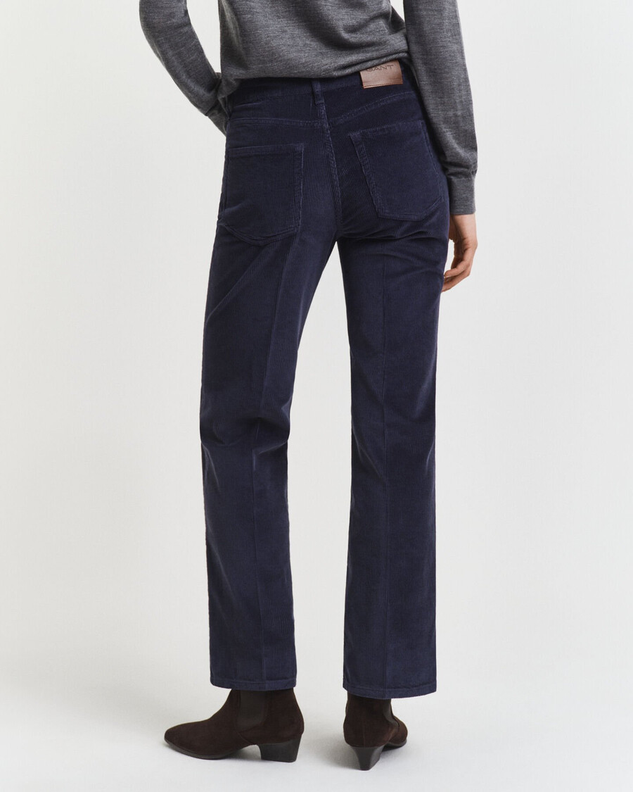 calça jeans flare de veludo cotelê - azul noite