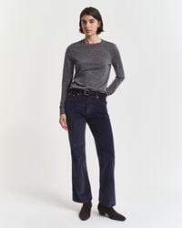 calça jeans flare de veludo cotelê - azul noite