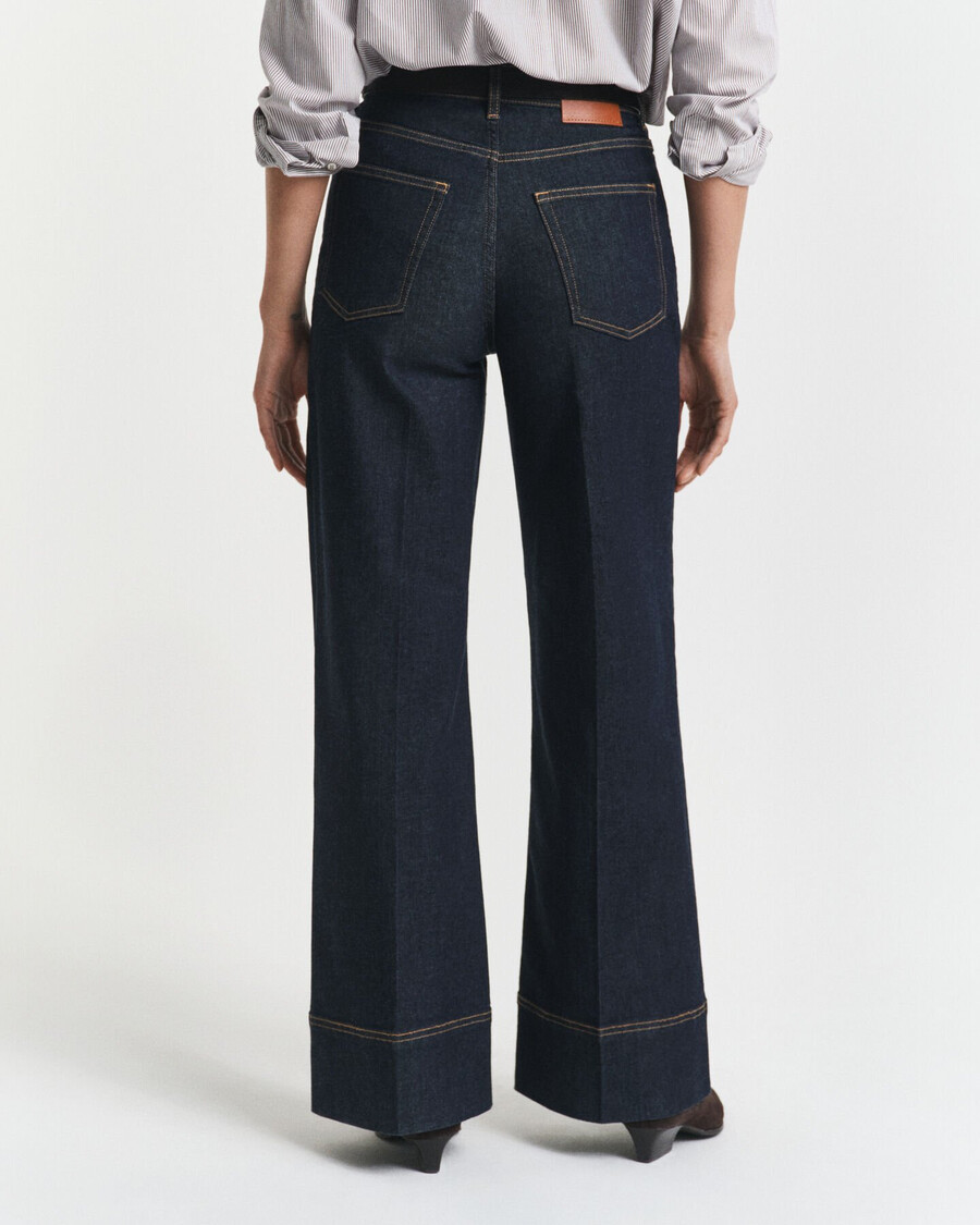 calça jeans flare de alfaiataria - azul escuro