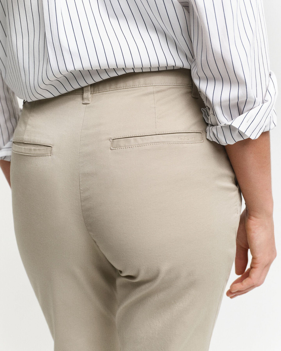 calça chino slim fit - cor areia seca