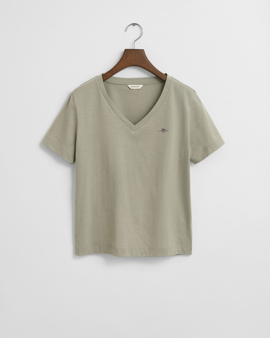 camiseta shield com decote em v - verde sálvia desbotado
