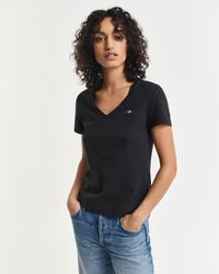 camiseta shield com decote em v - preta