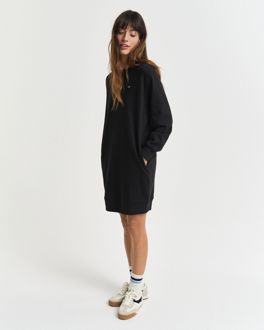 vestido esportivo com gola redonda e escudo - preto