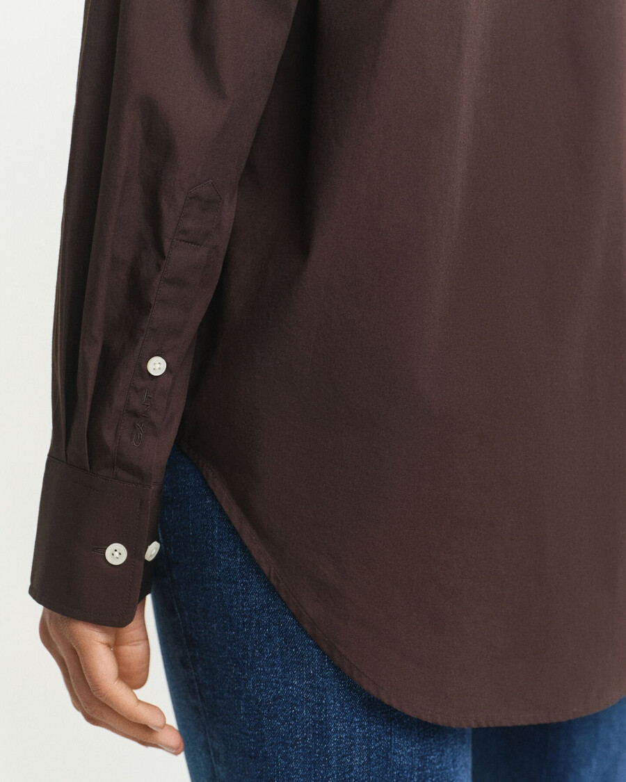 camisa clássica de popeline com modelagem relaxada - marrom escuro