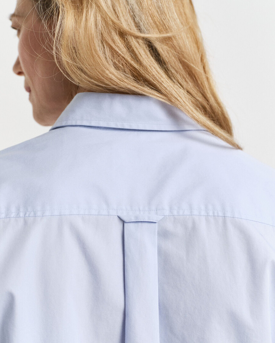 camisa clássica de popeline com modelagem relaxada - azul claro