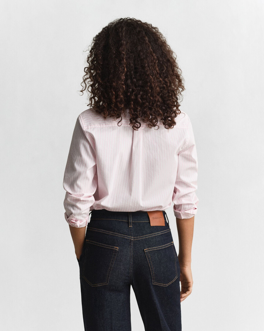 camisa clássica listrada de popeline com modelagem regular - rosa claro
