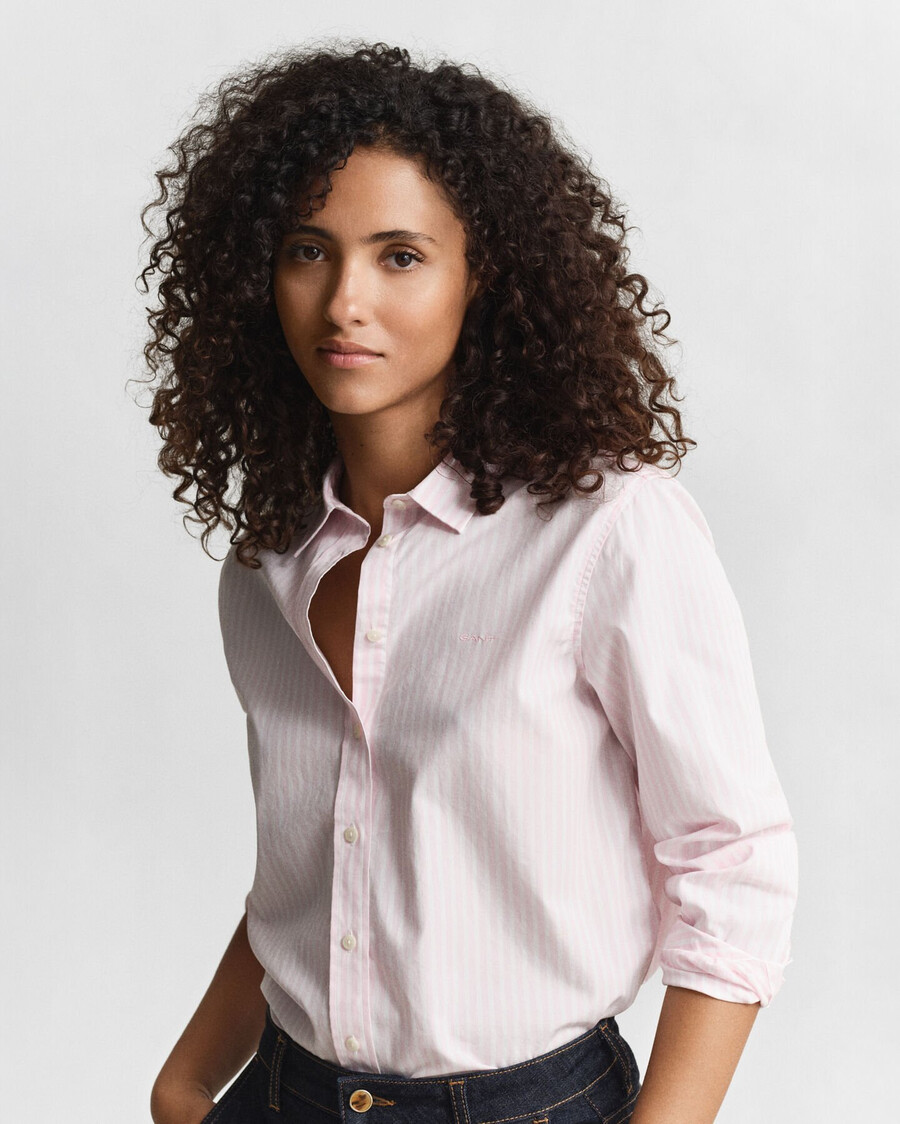 camisa clássica listrada de popeline com modelagem regular - rosa claro