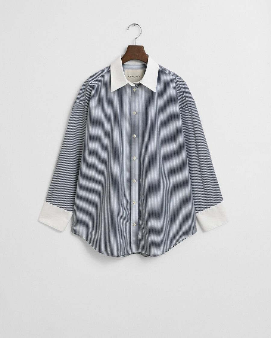 camisa listrada oversized com gola contrastante - azul persa