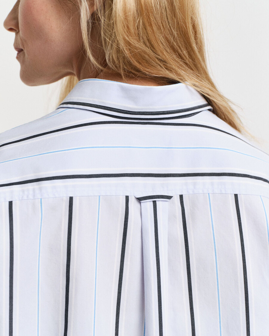 camisa clássica listrada em popeline com modelagem relaxada - azul claro