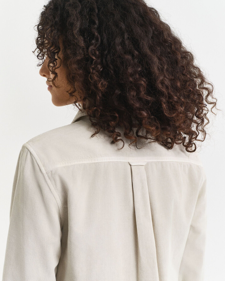 camisa de veludo cotelê de corte regular - cor bege