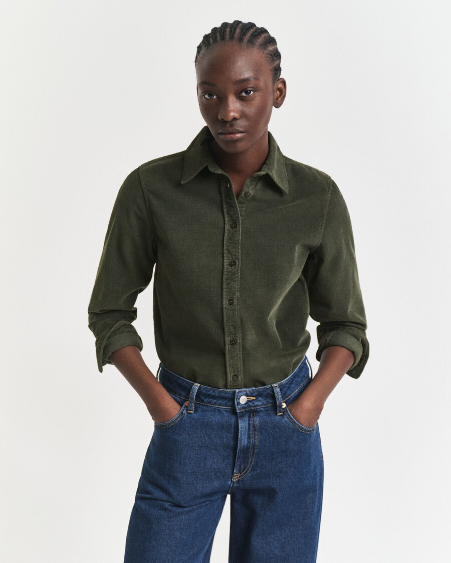 camisa de veludo cotelê de corte regular - verde musgo escuro