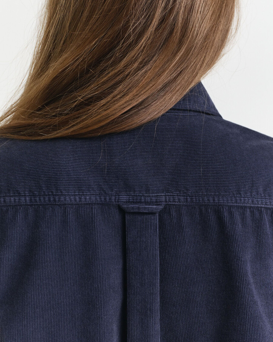 camisa de veludo cotelê de corte regular - azul noite
