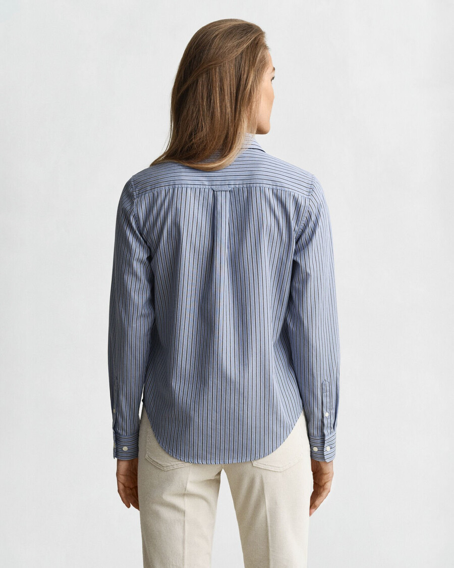 camisa listrada de corte regular em popeline - jeans desbotado