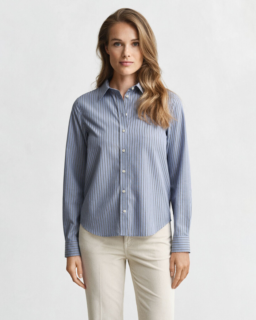 camisa listrada de corte regular em popeline - jeans desbotado