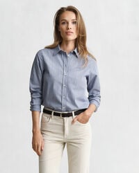 camisa listrada de corte regular em popeline - jeans desbotado